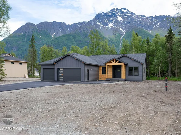 15188 E Alpine Cir, Palmer, AK 99645