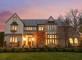 2528 Tremont Rd, Columbus, OH