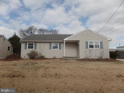 6 Cambridge Ave, Sicklerville, NJ, 08081