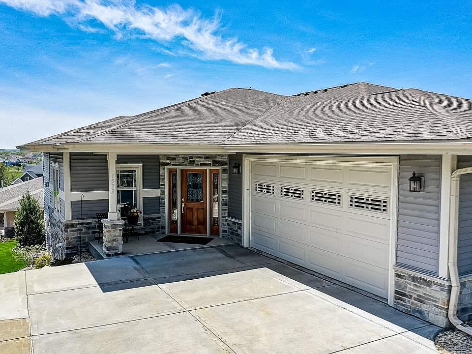 1st image of 1533 Tundra Grass Way
