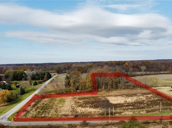 Shaw Rd, Spencer, OH 44275