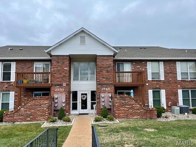 2546 Coppergate Square Dr APT E, Saint Louis, MO, 63129