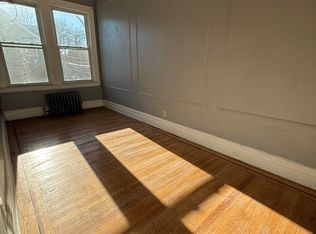 106 Mount Vernon Pl #2L, Newark, NJ 07106