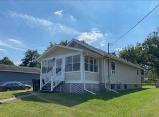 1846 Shore Dr, Beloit, WI 53511