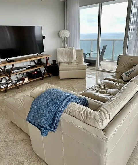 1830 S Ocean Dr #4006 — Photo 2