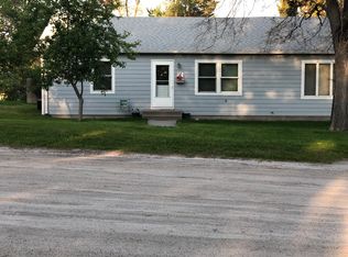 404 Walnut St, Thedford, NE 69166