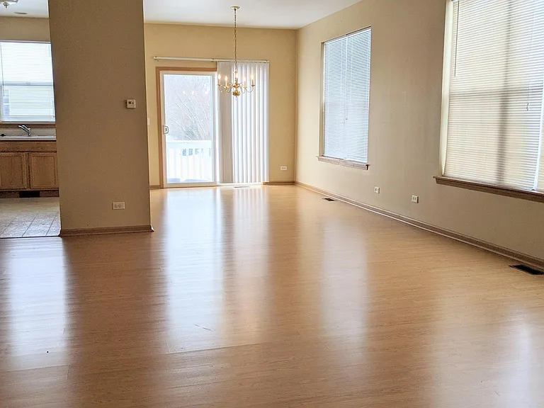 1464 Cambria Dr #6 — Photo 3