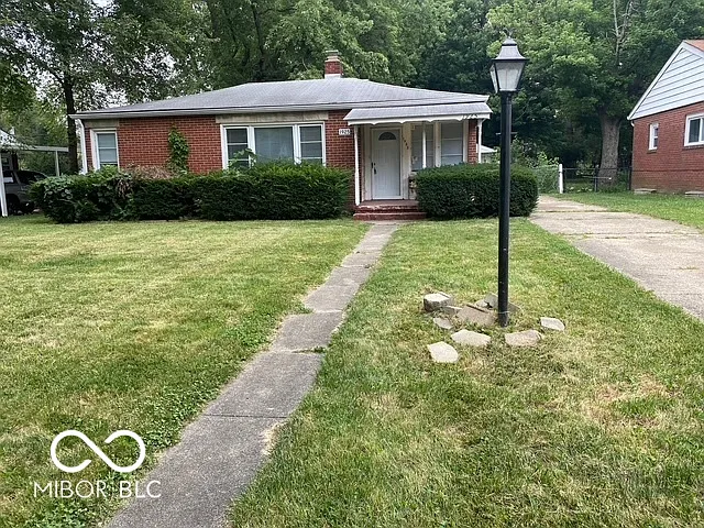 1925 N Leland Ave photo 1