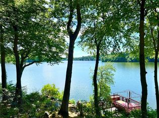 37 Jackson Rd, Mahopac, NY 10541