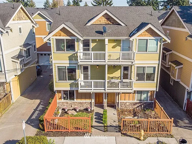 8560 Mary Ave NW #B — Photo 1