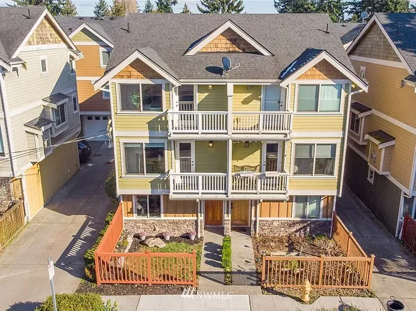 8560 Mary Ave NW #B, Seattle, WA 98117