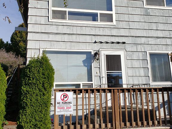 Front door to lower unit. 9227 1/2.