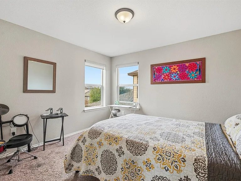 1506 Dragonfly Loop — Photo 20