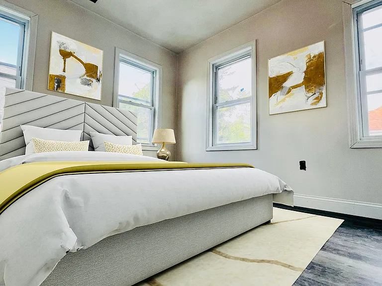 26 Crescent St #26 — Photo 7