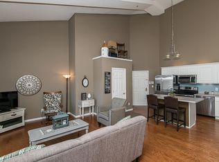 2070 11th Ave SE APT D, Rochester, MN 55904