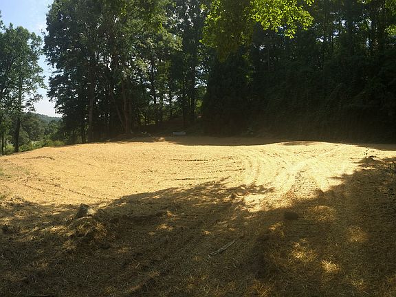 5th image of 760 Atlanta Country Club Dr SE