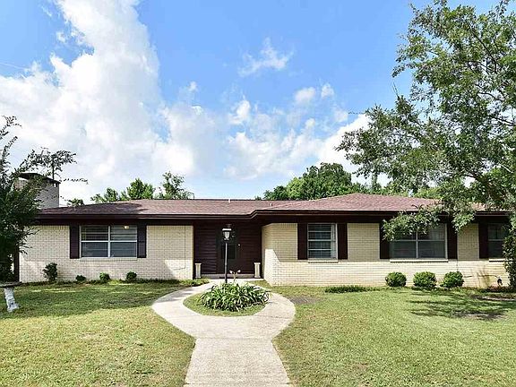 2nd image of 3600 Swan Ln