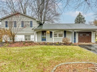 388 Angelus Dr, Rochester, NY 14622