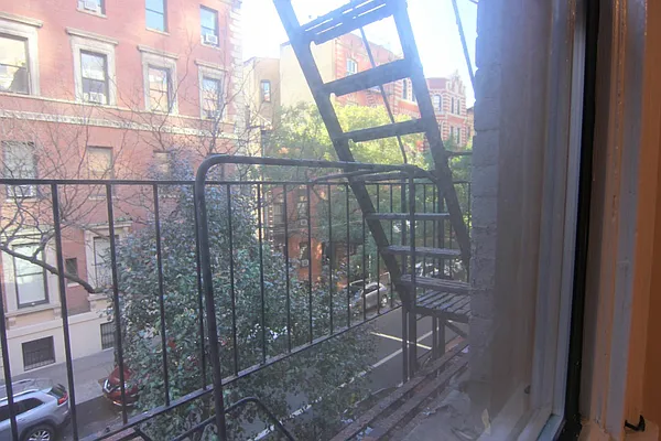Rented by GPA Realty | media 11