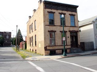 487 2nd St, Troy, NY 12180