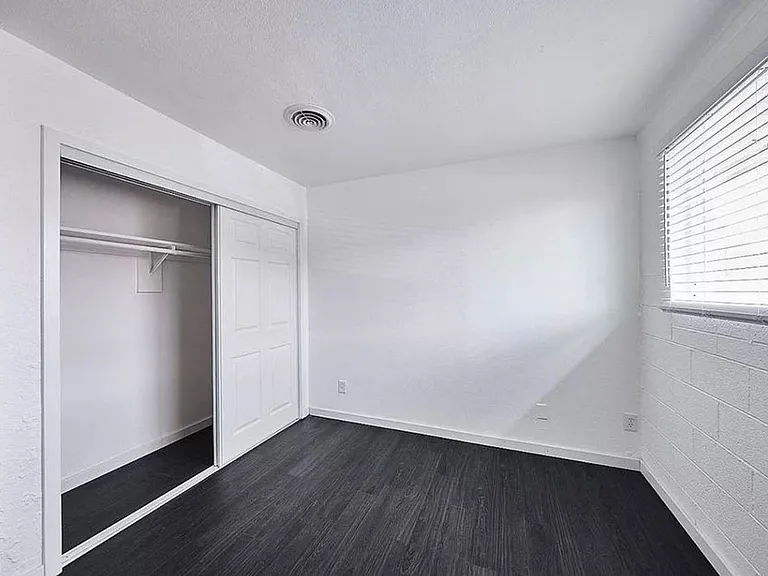 Boho On 40th Street Apartments — Photo 31