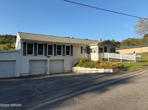 145 Oak Hollow Rd, Lock Haven, PA 17745