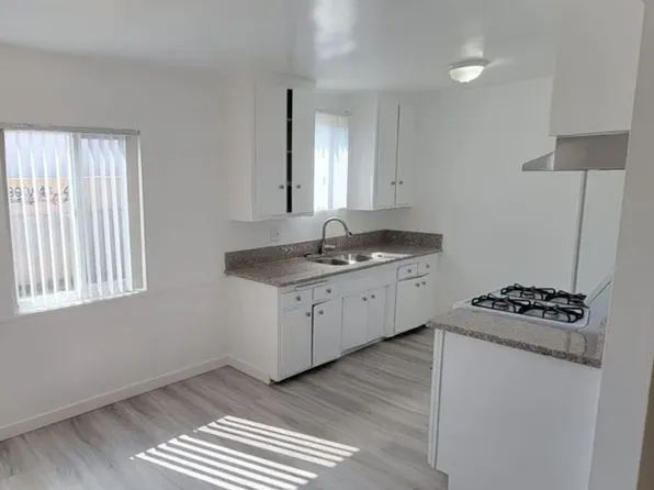 5917 LAUREL CANYON BOULEVARD, 5917 Laurel Canyon Blvd #7, Valley Village, CA 91607