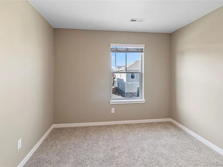 827 N Quatar St — Photo 17