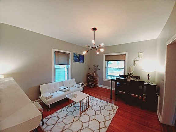 5th image of 534 S Goodman St