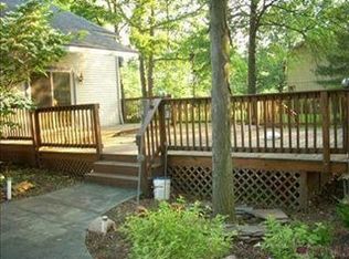 4086 Springdale Rd, Stow, OH 44224