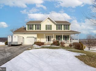 17405 Lutz Rd, Stewartstown, PA 17363