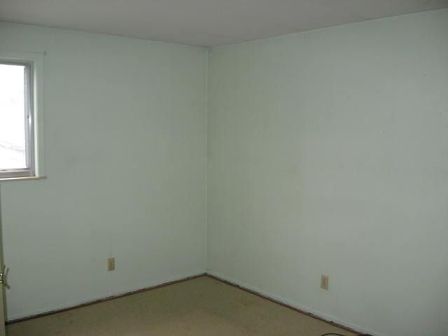 2nd image of 4120 N Sherlock Dr