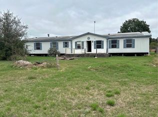 370 County Road 347, Hondo, TX 78861