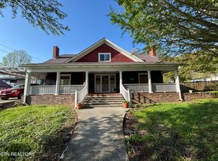 653 Cumberland Ave, Jellico, TN 37762