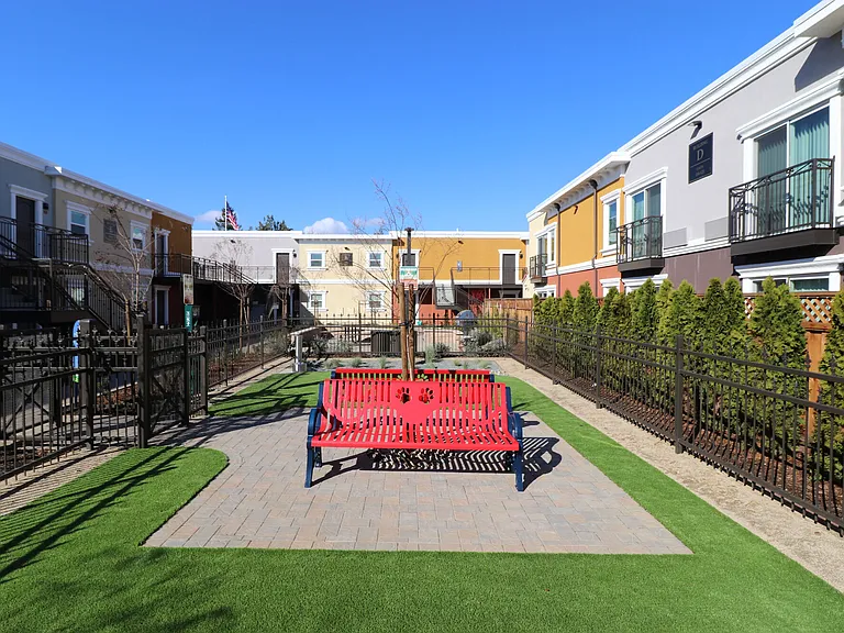 Ramblewood Apartments — Photo 2