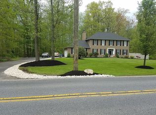 3689 Garnet Mine Rd, Garnet Valley, PA 19060
