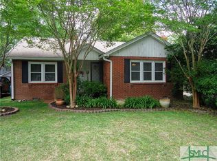 226 Columbus Dr, Savannah, GA 31405