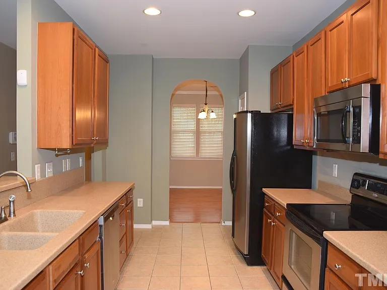 8224 Stone Cellar Dr — Photo 8