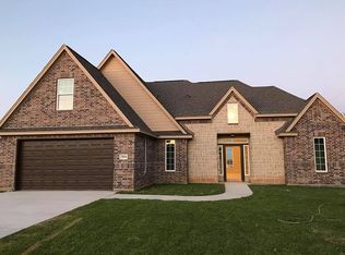 3504 19th St N, Texas City, TX 77590