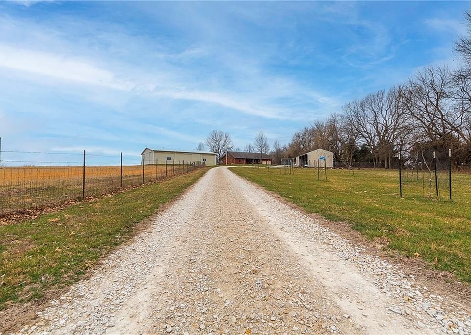 43601 E 301st St, Creighton, MO 64739 Zillow