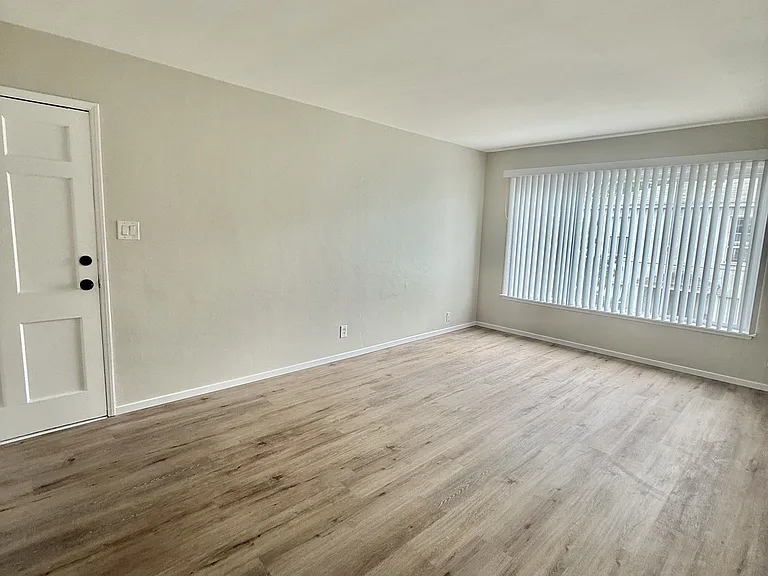 4559 N Banner Dr #4 — Photo 7