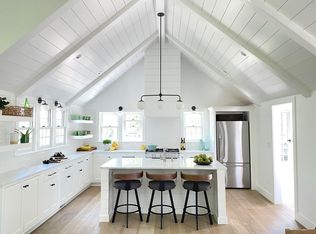 29 Salten Point Rd, Barnstable, MA 02630