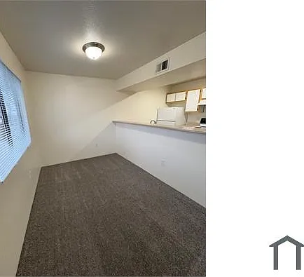700 Eubank Blvd SE — Photo 8