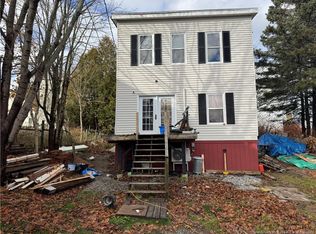 229 Rodney St, Saint John, NB E2M1X5