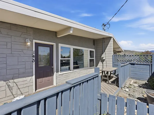 143 Cedar St, Kamloops, BC V2B 1G2