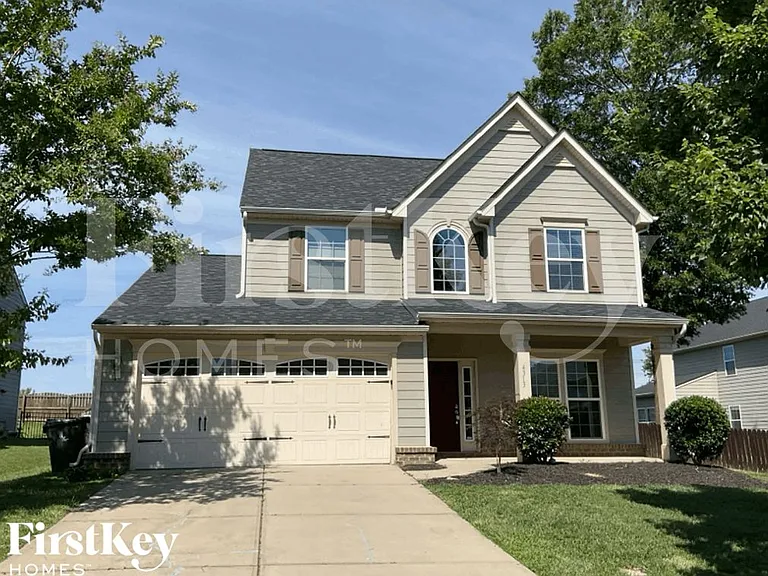 4313 Roundwood Ct — Photo 1