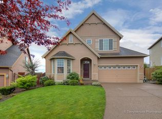 15888 SE Chelsea Morning Dr, Happy Valley, OR 97086