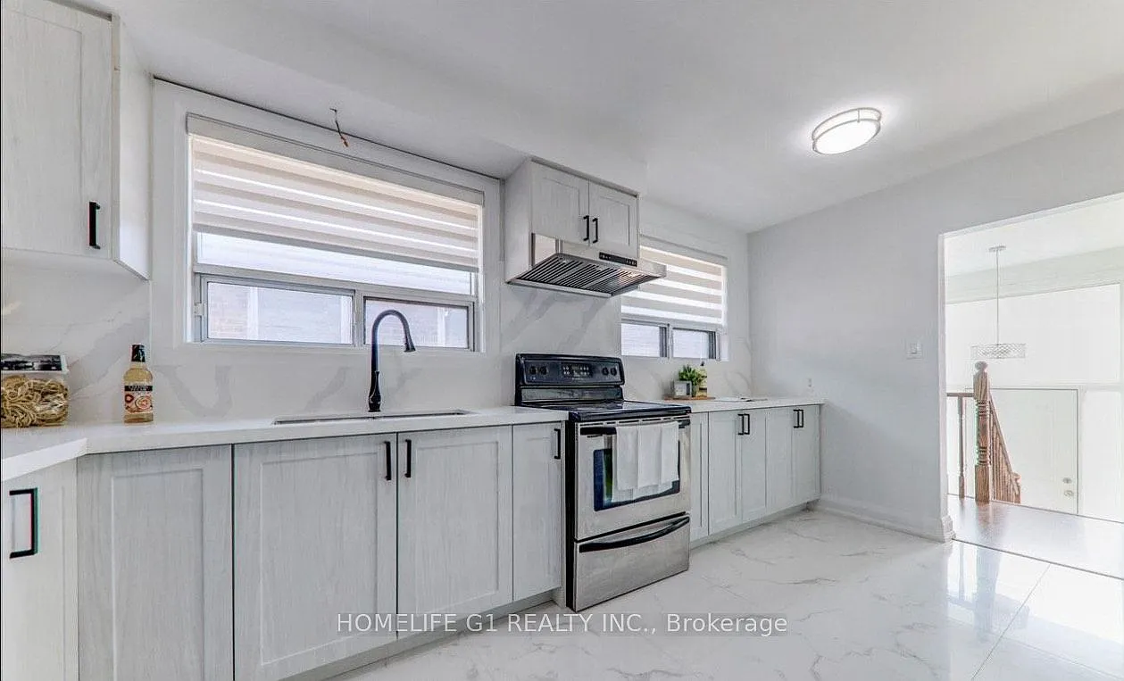 3 bed, $3,000 — Photo 2