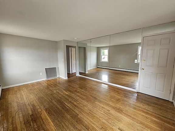 3rd image of 284 Morse St #B