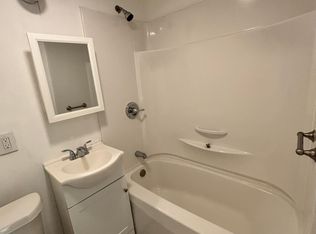 722 SW Taylor St #10, Topeka, KS 66603